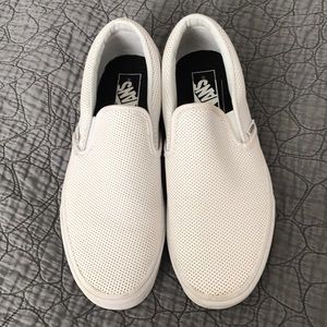 Vans slip one